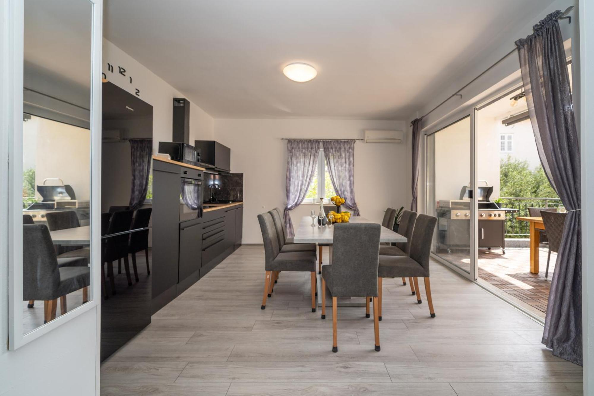 Dream House Ivana & Toni Gradac  Bilik gambar